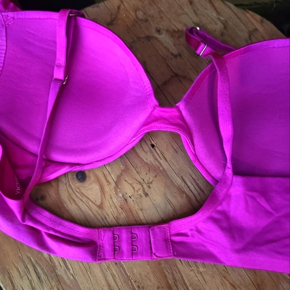 VICTORIA SECRET PADDED BRA - Picture 4 of 4